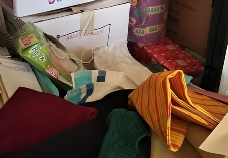 ゴミ屋敷に近い親の部屋