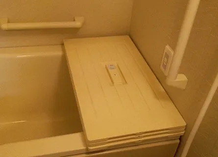 清瀬市のお風呂場の光景